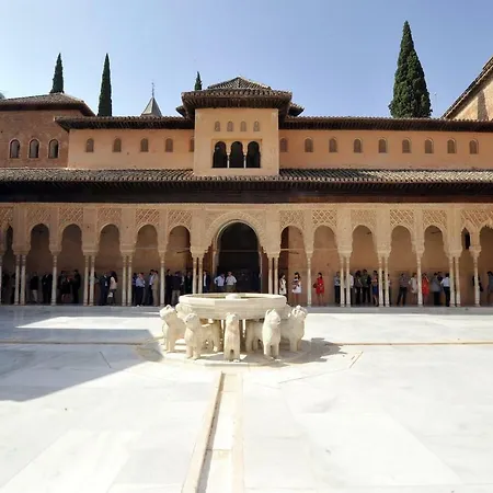 Casa Saki * Armilla
